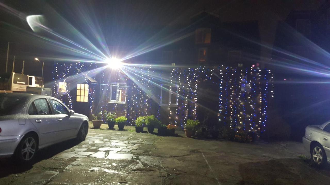 Airport Guest House Σλόουθ Εξωτερικό φωτογραφία